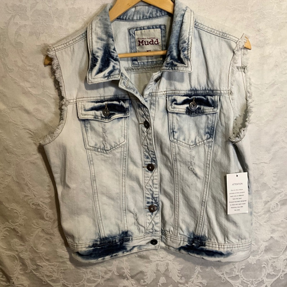 Mudd Womens Denim Vest Light Wash Distressed Frayed Sleeveless Jacket